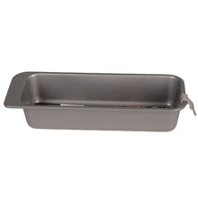 Load image into Gallery viewer, Pyrex Loaf Tin 26cm
