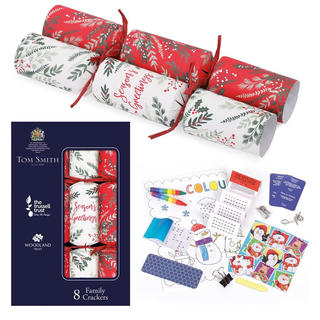 Tom Smith Traditional Family Christmas Crackers 8 Pack