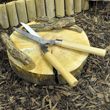 Load image into Gallery viewer, Kingfisher Hedge Shears With Wooden Handle
