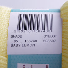 Load image into Gallery viewer, Ribston Double Knit Wool 100g Baby Lemon 05
