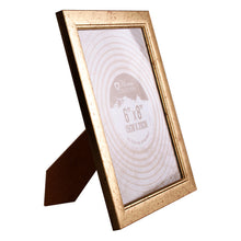 Load image into Gallery viewer, Gold Frame 6x8&quot;