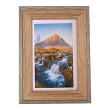 Load image into Gallery viewer, Natural Two Tone Frame 4x6&quot;
