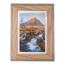 Load image into Gallery viewer, Natural Two Tone Frame 5x7&quot;
