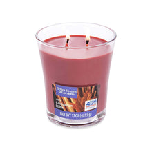Load image into Gallery viewer, Better Homes Spicy Cinnamon Stick candle
