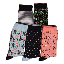 Load image into Gallery viewer, Exquisite Ladies Floral Cotton Socks 5pk
