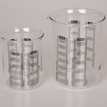 Load image into Gallery viewer, Pyrex Measuring Jugs Set 250ml &amp; 500ml
