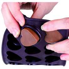 Load image into Gallery viewer, Chocolate Shell Shape Mould Tray

