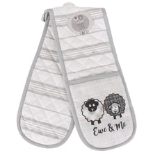 Load image into Gallery viewer, Sheep Themed Double Oven Gloves
