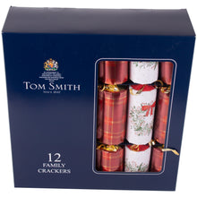 Load image into Gallery viewer, Tom Smith Christmas Family Crackers
