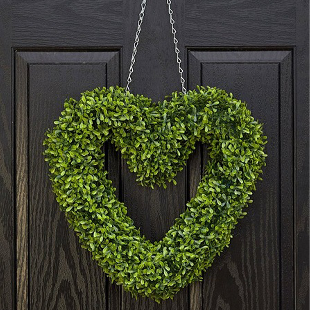 Smart Garden Topiary Heart Shaped Hanging Wreath