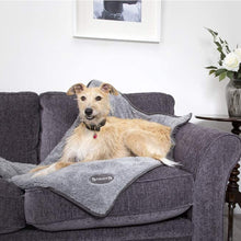 Load image into Gallery viewer, Scruffs Cosy Blanket 110 x 72.5cm
