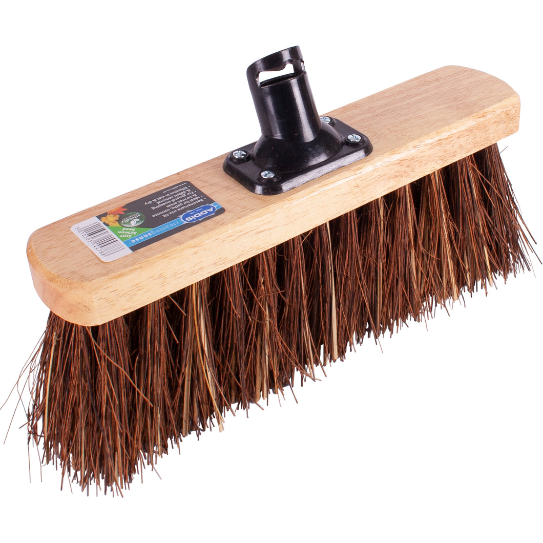 Bassine & Cane Mixture Yard Brush With Wide 325mm Head