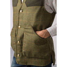 Load image into Gallery viewer, Men&#39;s Tweed Shooting Waistcoat
