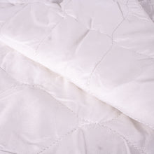 Load image into Gallery viewer, Quilted Mattress Protector